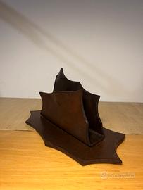 Porta lettere in cuoio