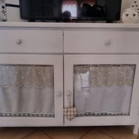 Mobile credenza