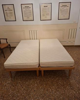 2 reti ikea con piedi