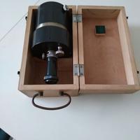 Squadro agrimensorio graduato con bussola