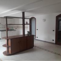 Appartamento con attico sopra.Appena ristrutturat
