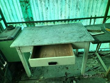 TAVOLO BIANCO ANNI 50 CON PIANO IN MARMO