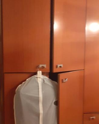 Armadio e mobile soggiorno