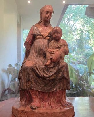 Madonna col Bambino in Trono in Terracotta Policr