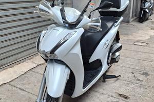 Honda SH 350