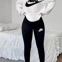 Completo nike nuovo