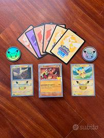 Lotto carte pokemon 30 anniversario picachu