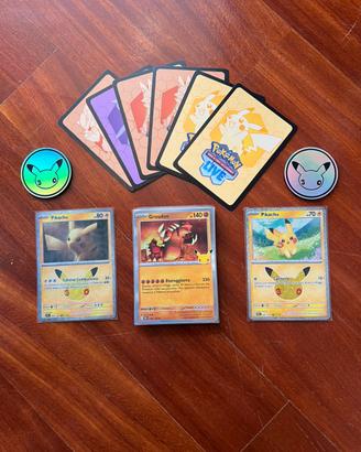 Lotto carte pokemon 30 anniversario picachu