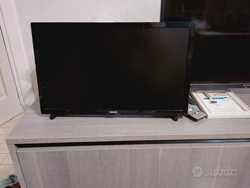 TV led Philips 22" sottile ..come nuovo