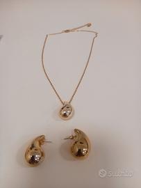 set  collana  con pendente e orecchini  goccia 