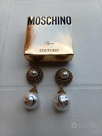 Orecchini Moschino Smile.Nuovo con scatolo