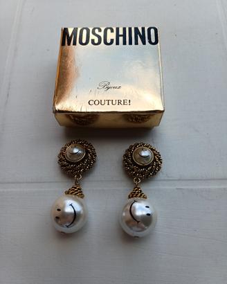 Orecchini Moschino Smile.Nuovo con scatolo