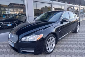 Jaguar XF 2.7D V6 207 CV PREMIUM LUXURY **UNIPROPR