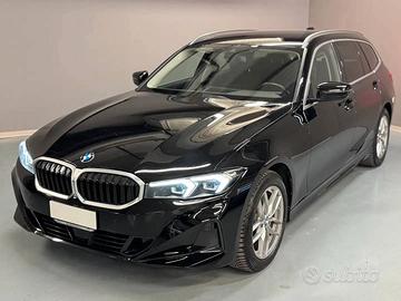 BMW 318 Touring 48V Business Advantage