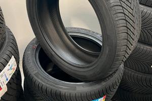 Gomme 4 STAGIONI Superia Ecoblue 2 4S – 245/45 R19