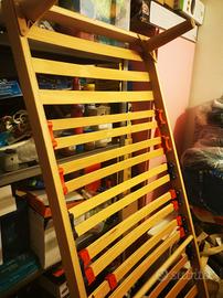 doghe letto in legno, con piedi 