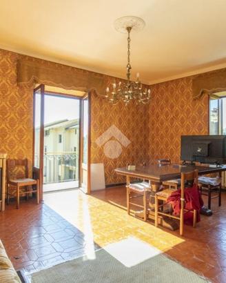 4 LOCALI A CASTELNUOVO DI PORTO