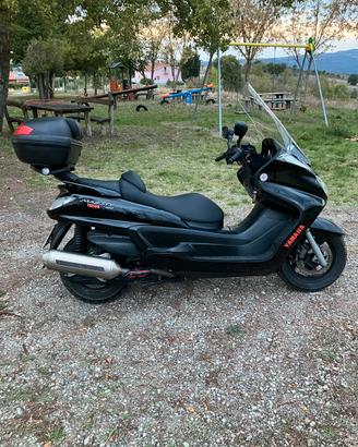 Scooter Majesty 400