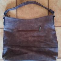 Borsa Sacchetto Marrone con Borchie