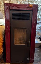 Stufa a pellet Vulcania Millennium 12,5 kW in cera