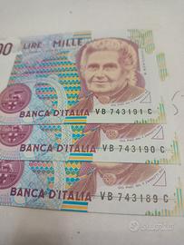 tre banconote da mille lire..