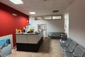 Magazzino - ampio e comodo accesso