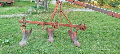 Assolcatore a 3 aratri