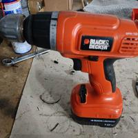 avvitatore. black& Decker 