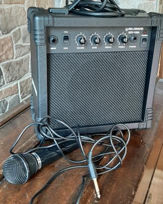 Amplificatore per chitarra + micrifono 