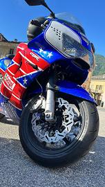Moto per non passare inosservati