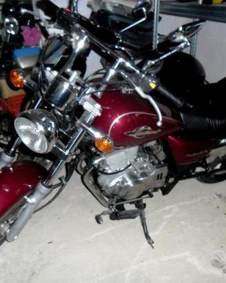 Ricambi usati suzuki gz marauder 250 - 2000