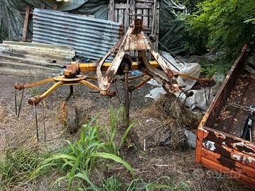 Attrezzatura per la lavorazione dei foraggi