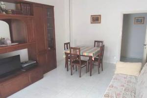 Appartamento di 90 m² con più di 5 locali a Strade
