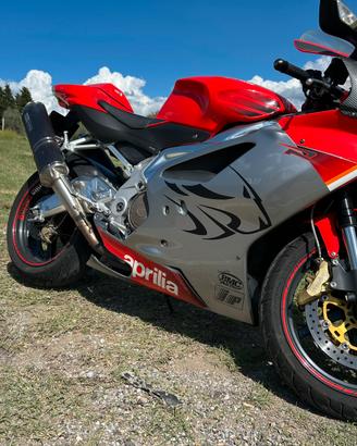 Aprilia RSV 1000 - 2006