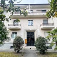 Pentalocale in posizione centrale a Merano - Via P