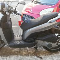 Piaggio Carnaby 300 - 2009