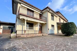 PORZIONE DI BIFAMILIARE A SAN GIOVANNI AL NATISONE