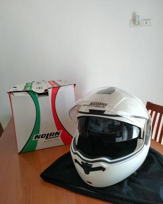 Casco modulare marca Nolan, modello N104 CLASSIC N