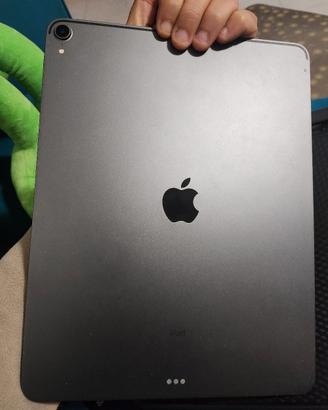 ipad pro 12.9 + tastiera + apple pen