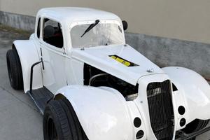 Legend car pronto pista
