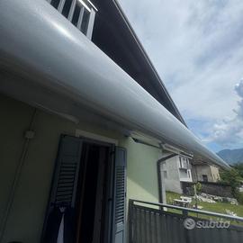 Tenda da sole motorizzata