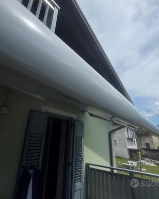 Tenda da sole motorizzata