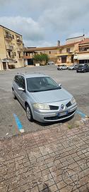 Auto Renault megane diesel 1500 cc 