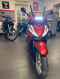 Honda SH 300 i