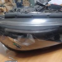 Faro anteriore dx Mercedes classe b