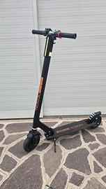 monopattino  elettrico Momo design