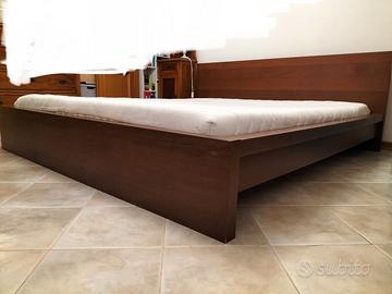 Letto King size Ikea con materasso Bedding
