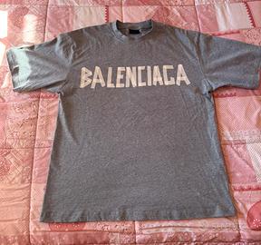 T shirt balenciaga