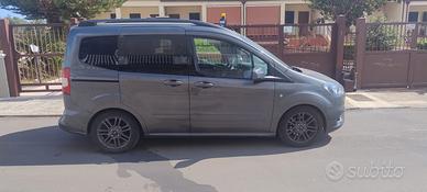 Ford tourneo courier 1.5 dci 100 CV sport
