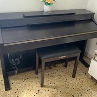 Pianoforte Yamaha Clavinova CLP330